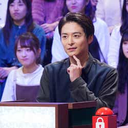 モデルプレス - 小池徹平、小学生時代の美少年ショットに注目