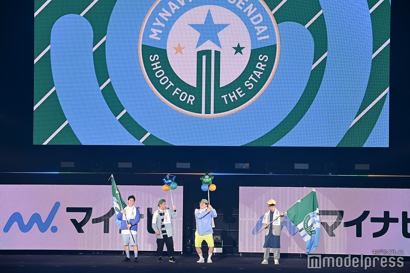 (C)モデルプレス