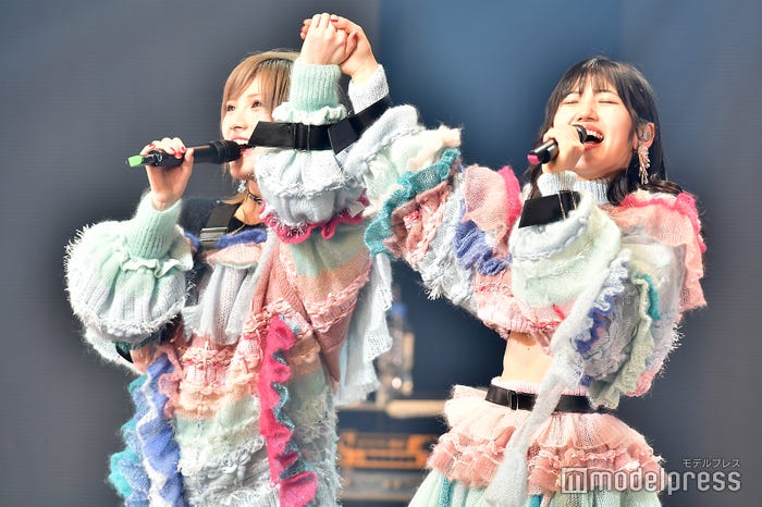 岡田奈々、村山彩希(C)モデルプレス