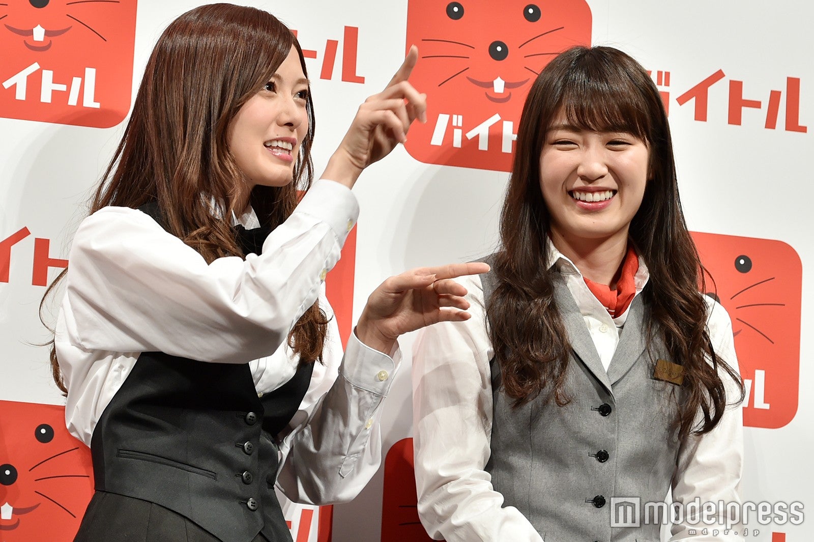 白石麻衣、高山一実（C）モデルプレス