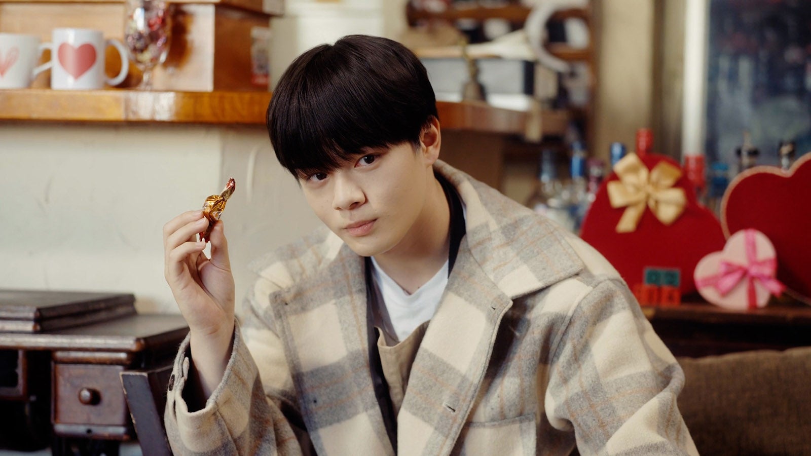 鶴房汐恩（C）LAPONE Entertainment Inc. （C）10ANTZ Inc. 