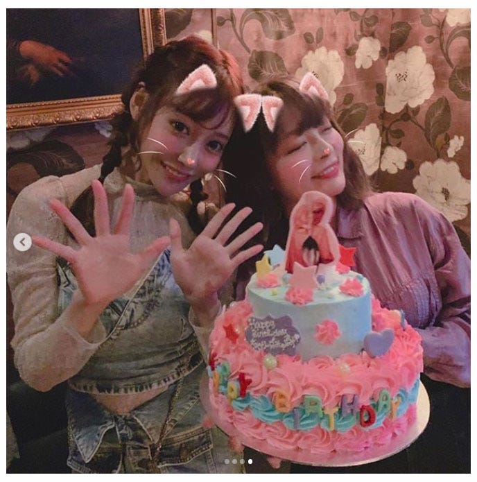 明日花キララ・きゃりーぱみゅぱみゅ/きゃりーぱみゅぱみゅInstagramより