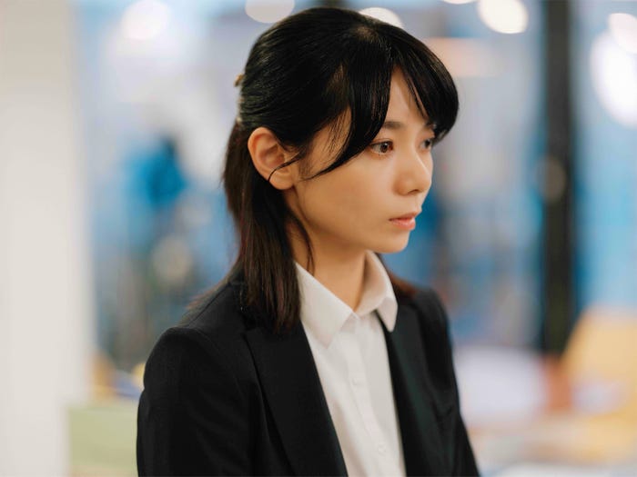 森カンナ(C)「彩香ちゃんは弘子先輩に恋してる」製作委員会・MBS/第6話より