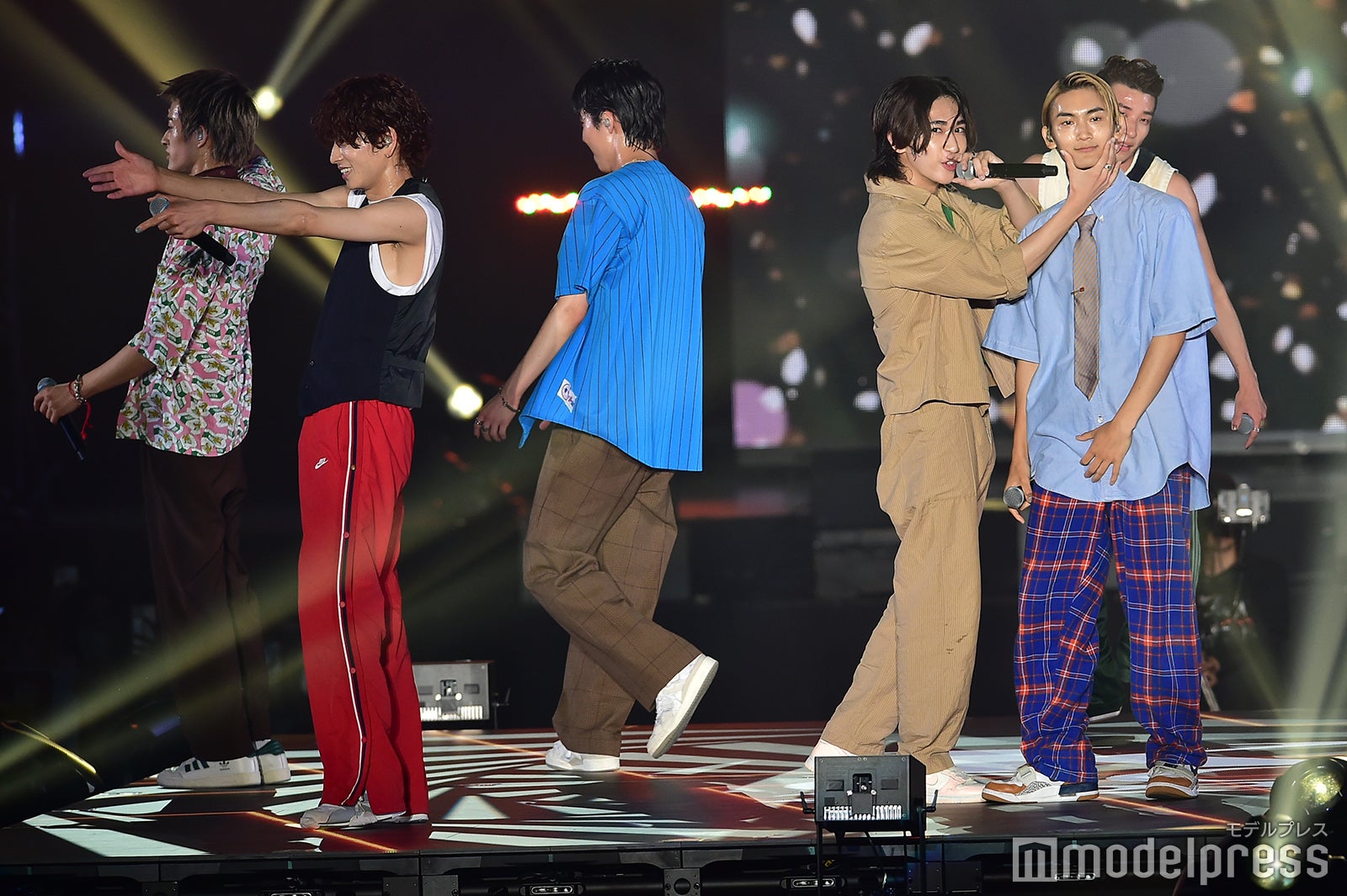 WATWING（C）モデルプレス