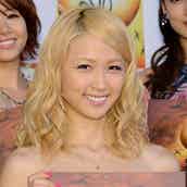 E Girls Amiら ミニワンピで美脚披露 初体験に かわいい 連発 モデルプレス E Girls Amiら ミニワンピで美脚披露 初体験に かわいい 連発 モデルプレス