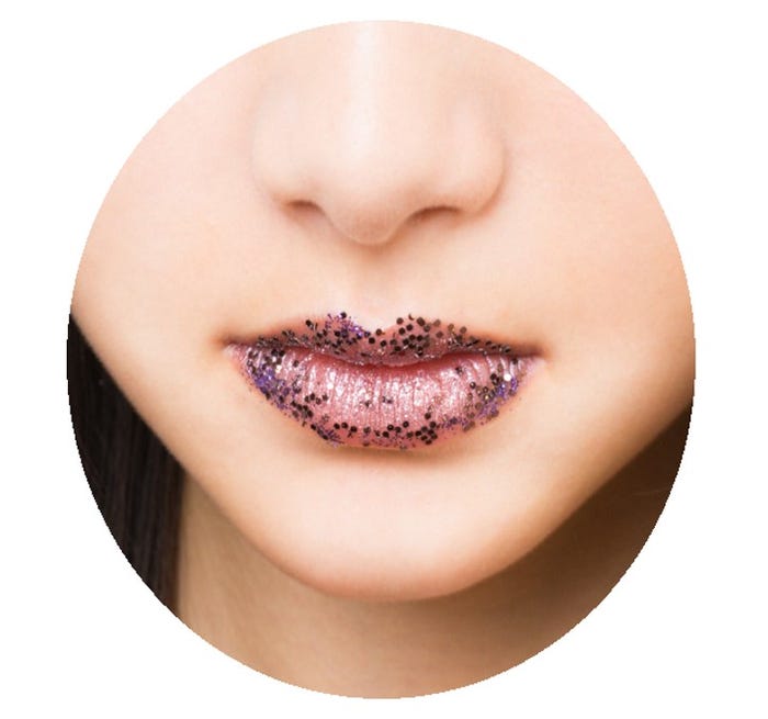 大粒のパープルと細かいピンクのグリッターをミックス(提供画像)