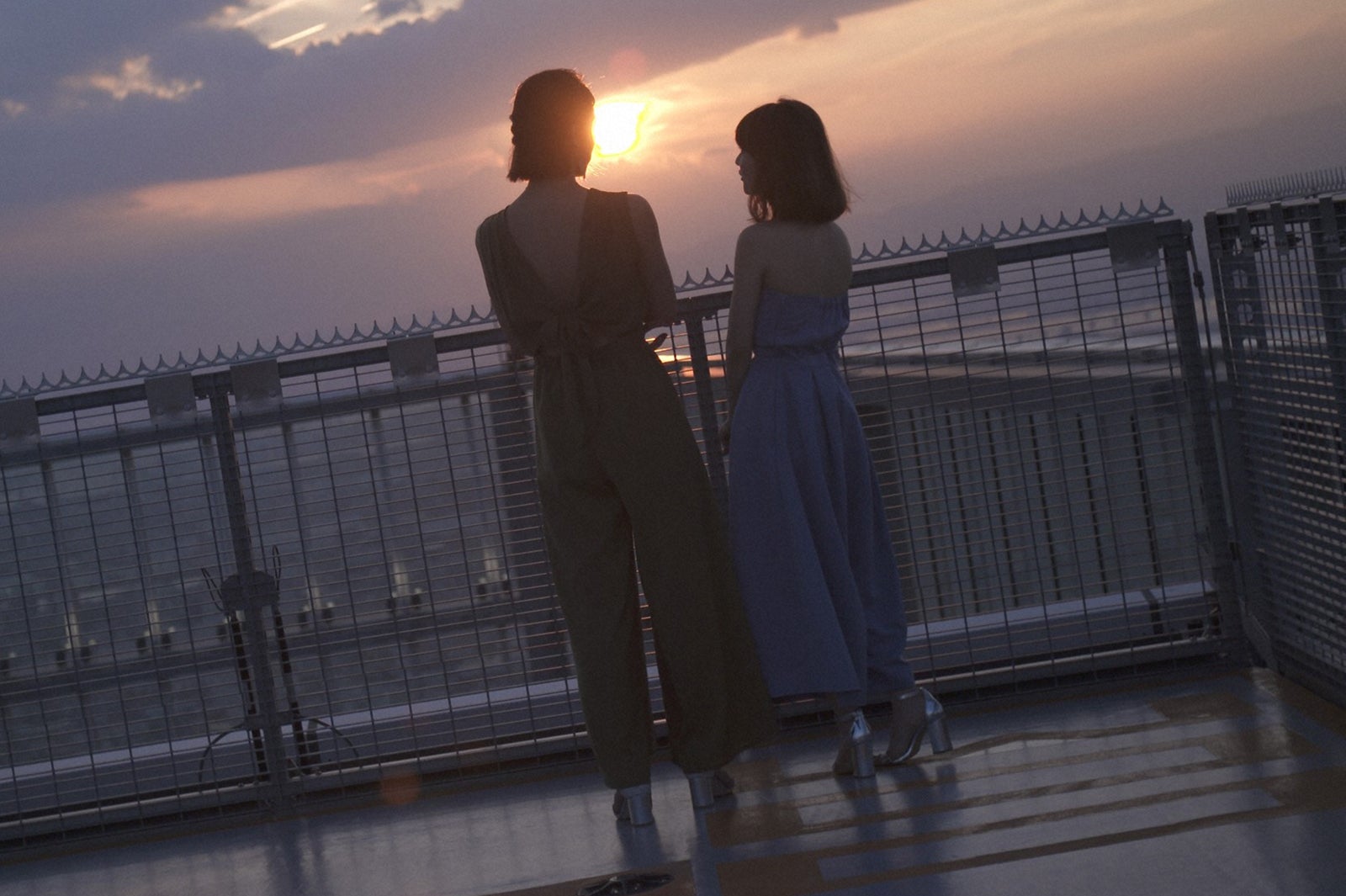 （左から）秋元才加、大島優子／画像提供：TBS