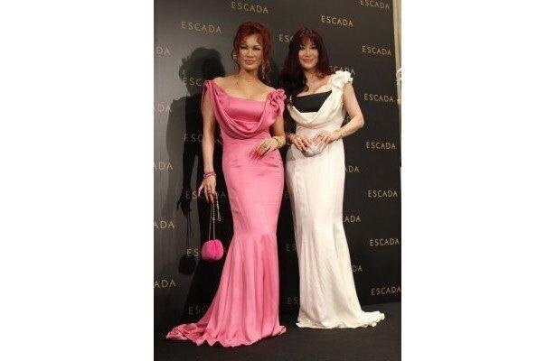 叶恭子 ファビュラスな キャットウーマン Shot披露 美しいコスプレ姿 心の格言に絶賛の声 モデルプレス