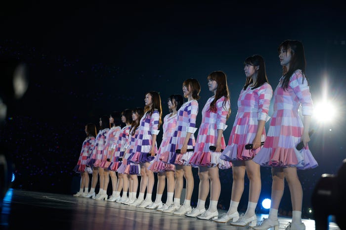 乃木坂46(C)乃木坂46LLC