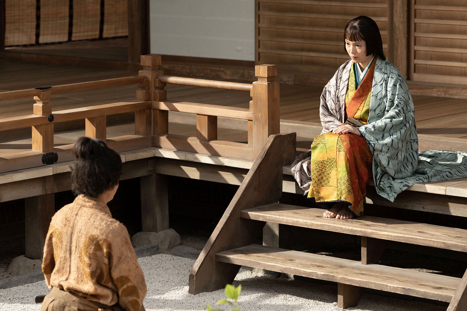 池松壮亮、宮﨑あおい「豊臣兄弟！」第2話（C）NHK