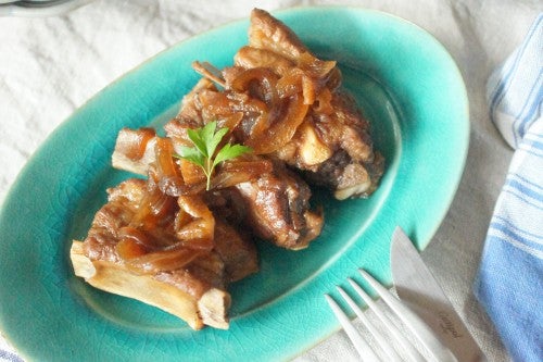 はちみつとニンニク醤油で旨味たっぷり！簡単スペアリブレシピ