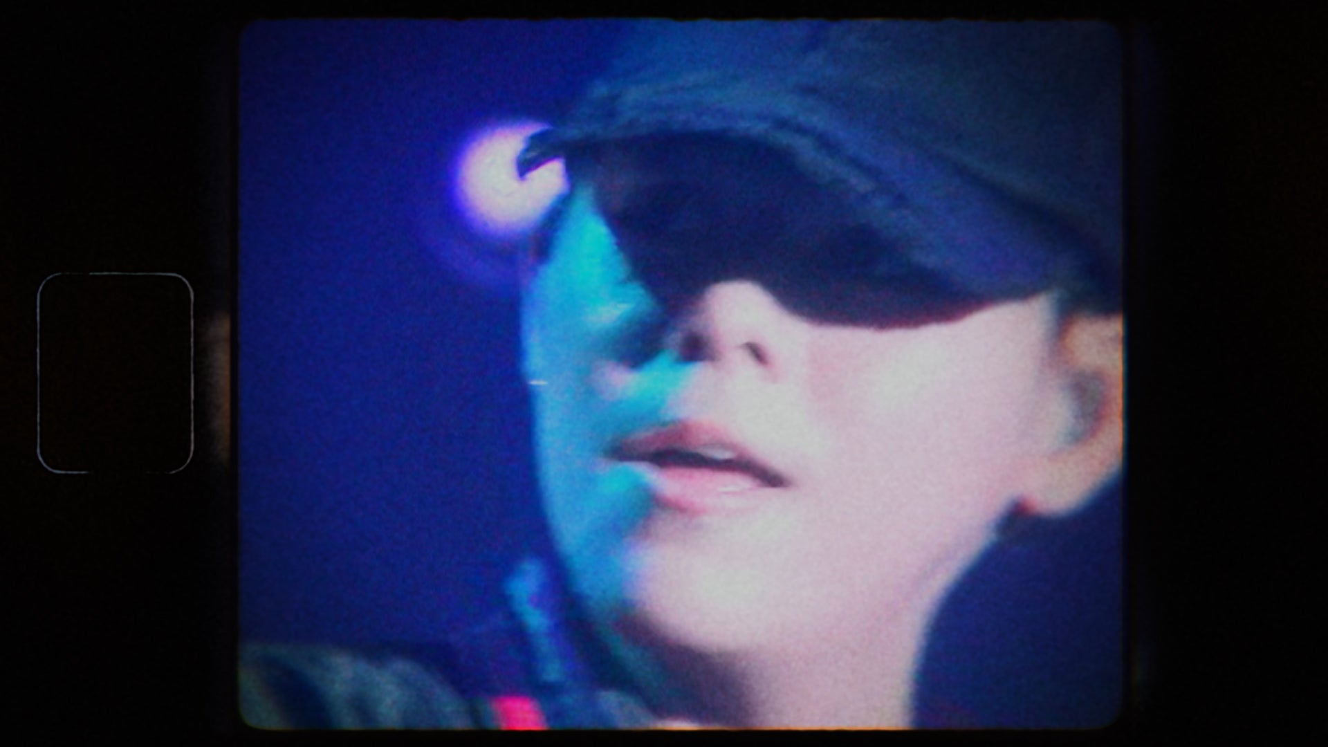 新WEBムービー「サン生と楽曲作ったよ」篇より（提供写真）