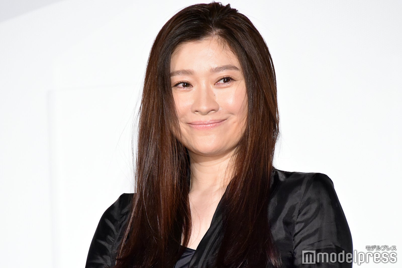 篠原涼子（C）モデルプレス