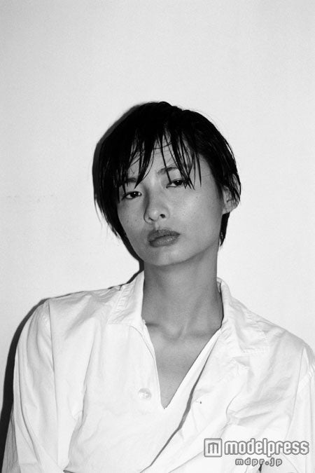 伽奈／「10FACES」（2013年5月31日発売）