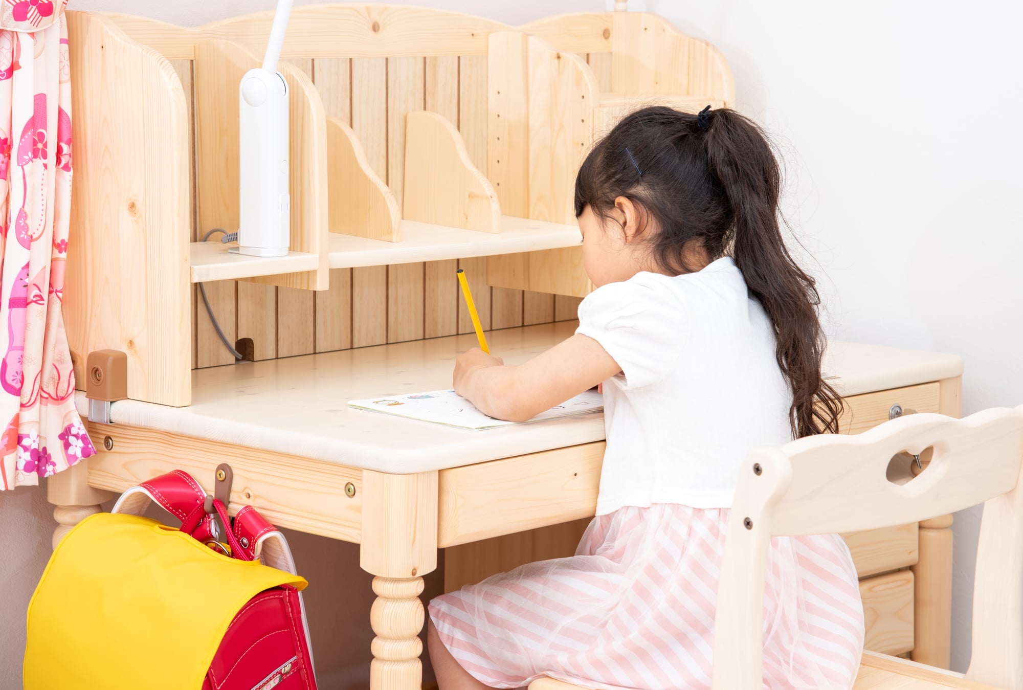 陣痛はどんな痛みだった ひどい下痢みたい 象に踏まれている感じ などユニークな表現も モデルプレス