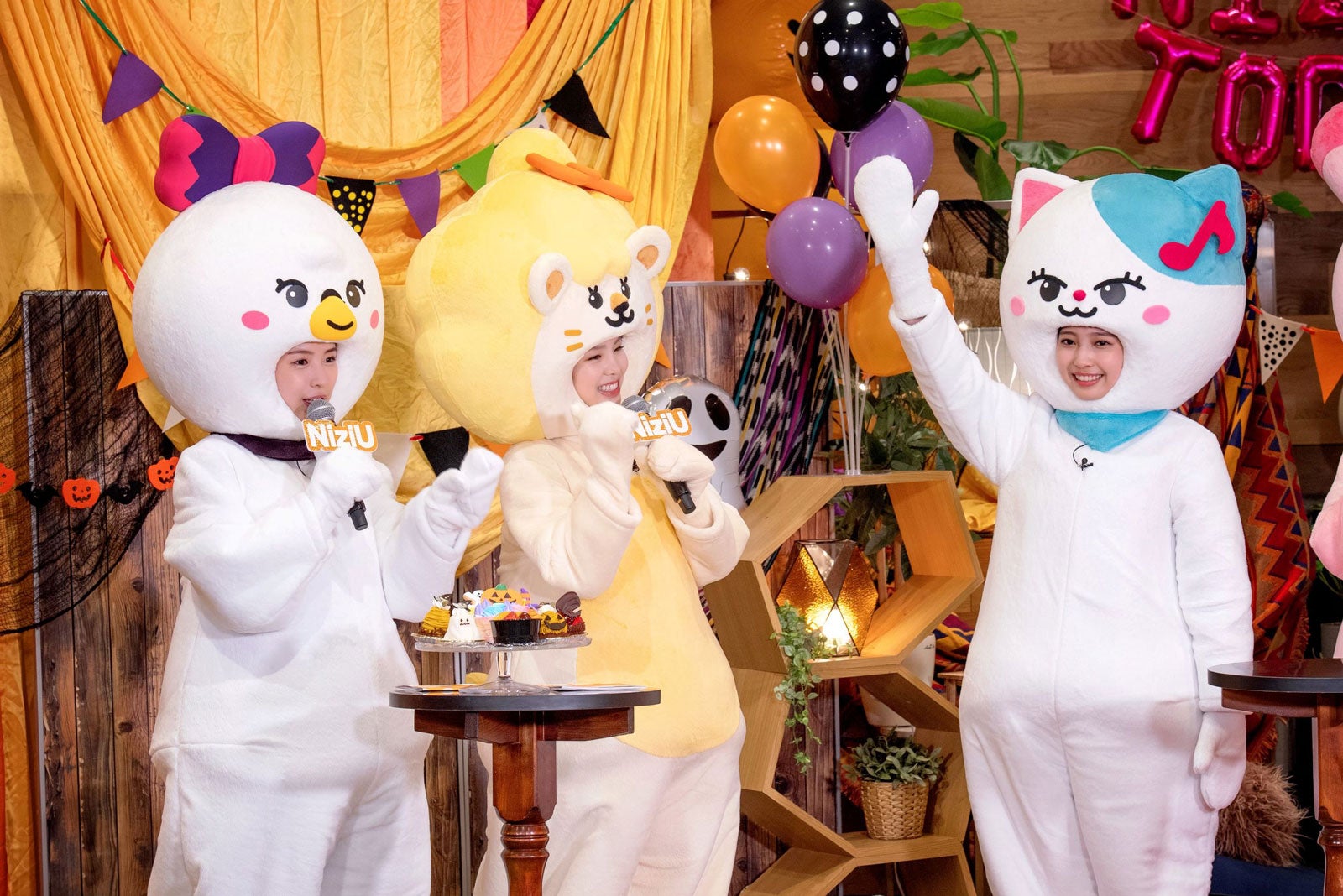 （左から）MAYA、MAKO、MAYUKA／NiziU （提供写真）