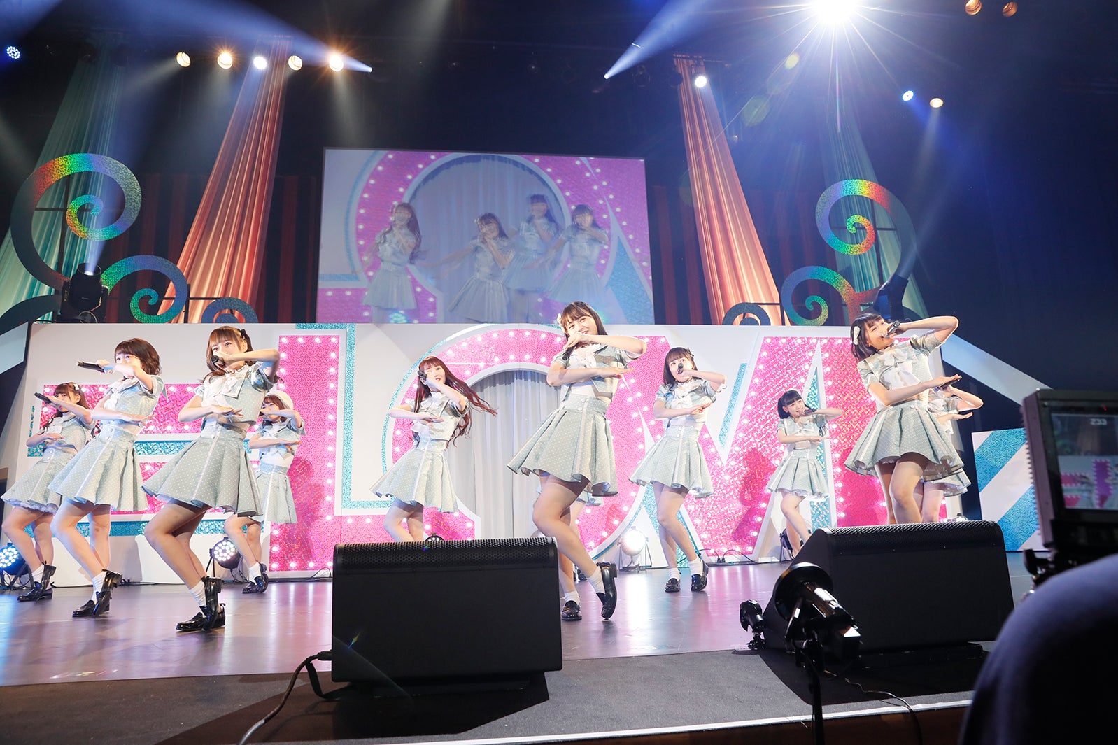 LOVE、重大発表2つ 初単独コンサートでAKB48・坂道・ラストアイドル 