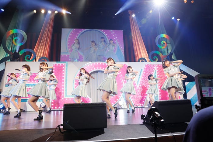 =LOVEファーストコンサート「初めまして、=LOVEです。」(提供写真)