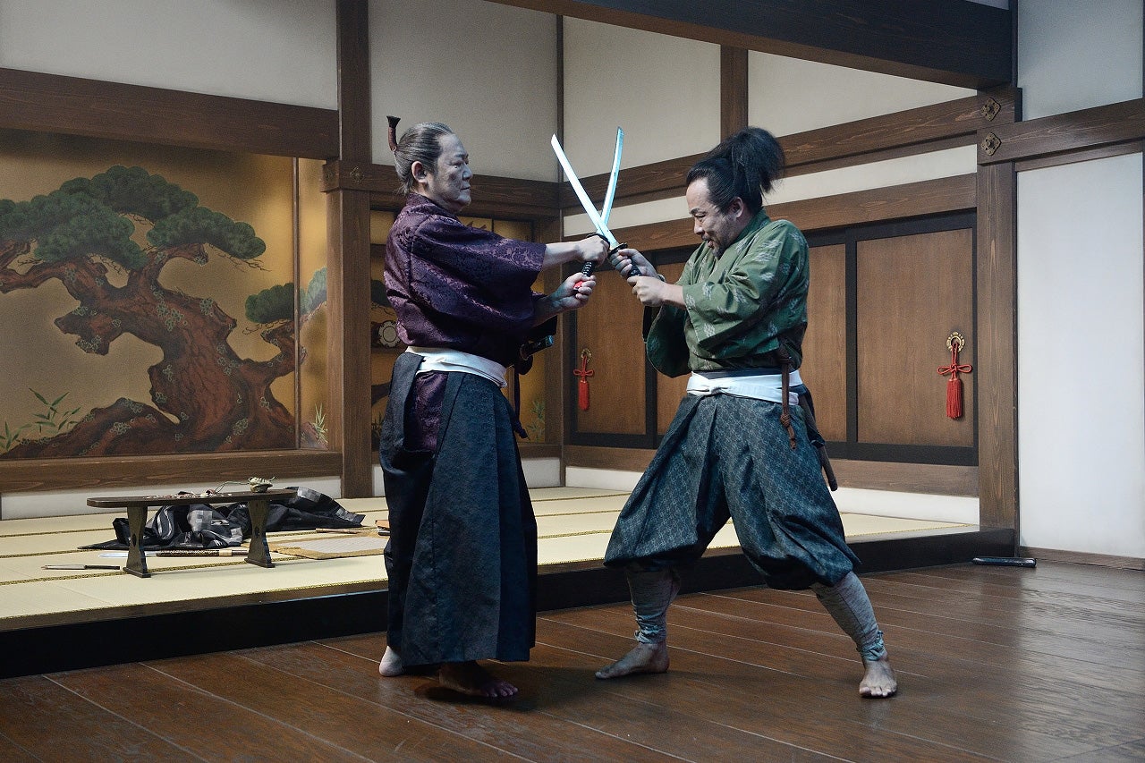 國村隼、マキタスポーツ（C）2017映画「忍びの国」製作委員会