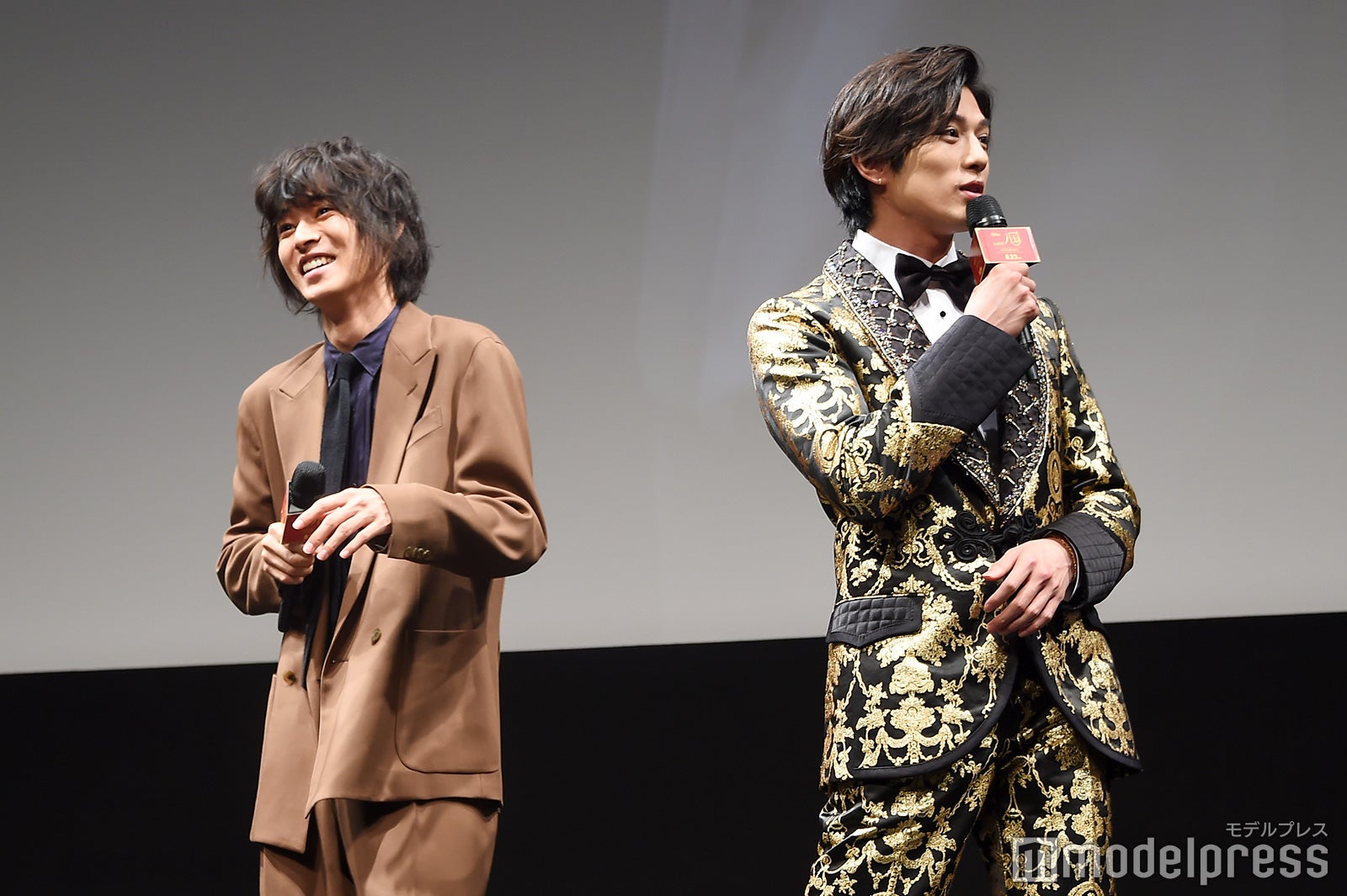 山崎賢人、新田真剣佑 （C）モデルプレス