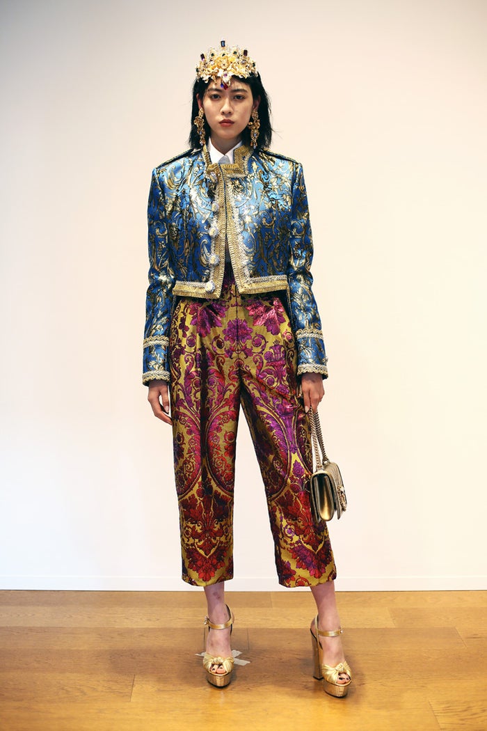 三吉彩花 ミラノコレクションに登場 海外コレクション初ランウェイ モデルプレス