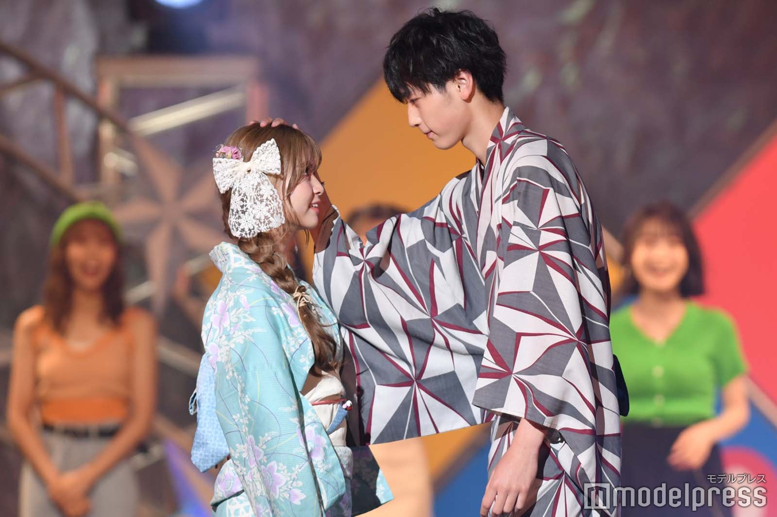 小泉のん（のんち）、高橋紅輝（こーたん） （C）モデルプレス