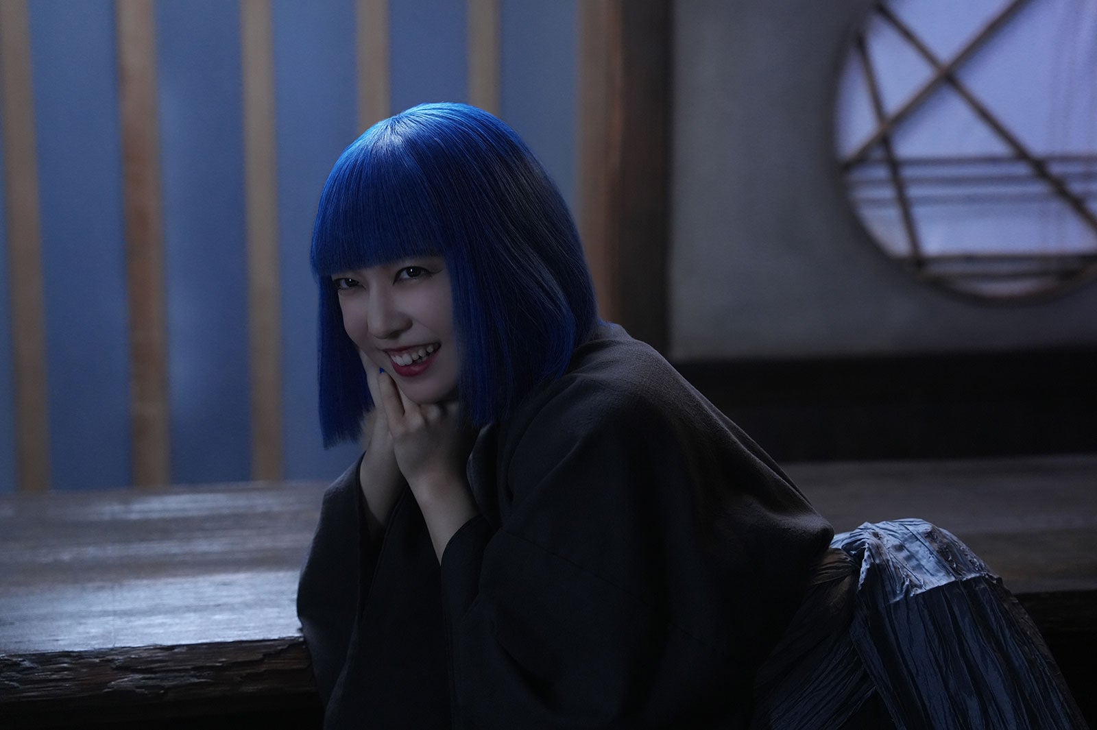 上白石萌音（C）2024映画「ふしぎ駄菓子屋 銭天堂」製作委員会