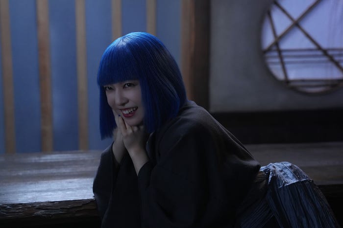 上白石萌音(C)2024映画「ふしぎ駄菓子屋 銭天堂」製作委員会
