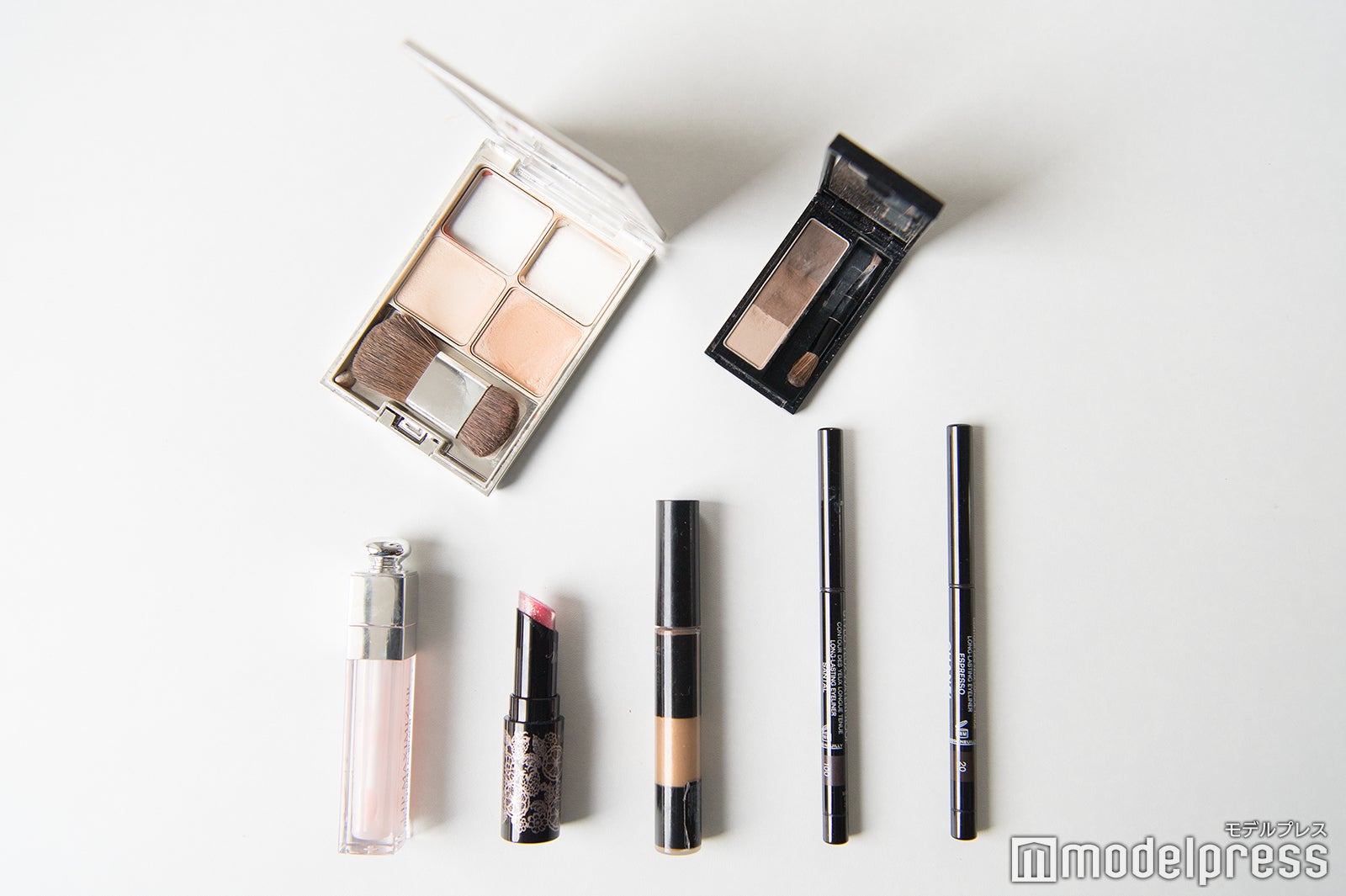 小澤陽子アナウンサーの愛用コスメ（C）モデルプレス