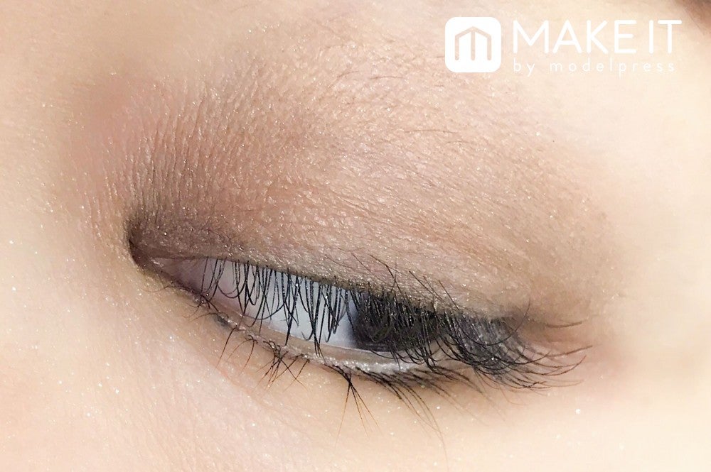 ケイト／ザ アイカラー／021 ブラウン 使用 (C)メイクイット