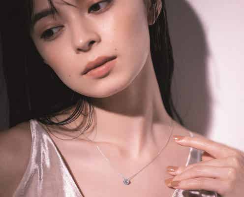 アンジュルム上國料萌衣「Oggi」初登場で大人なお姉さんに 宝石の輝きに負けない美しさ