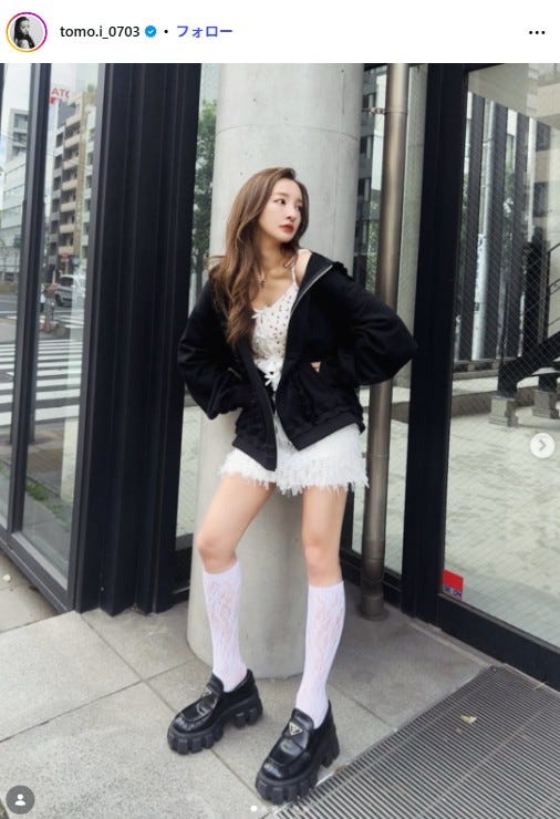 板野友美Instagramより