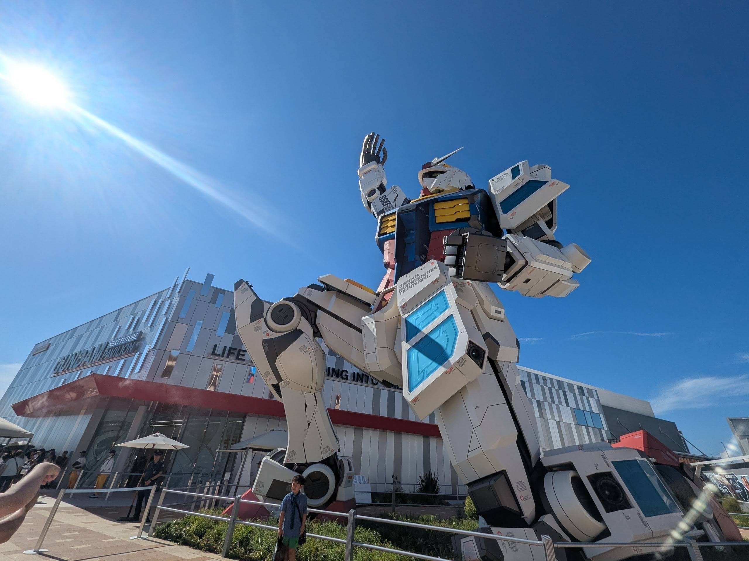 大学院生の息子と訪れる機会もあったが、パビリオンの評価が本当に違うのに驚く。ガンダムパビリオンは息子はハマり、筆者は世代的にはあっているはずだけれど……