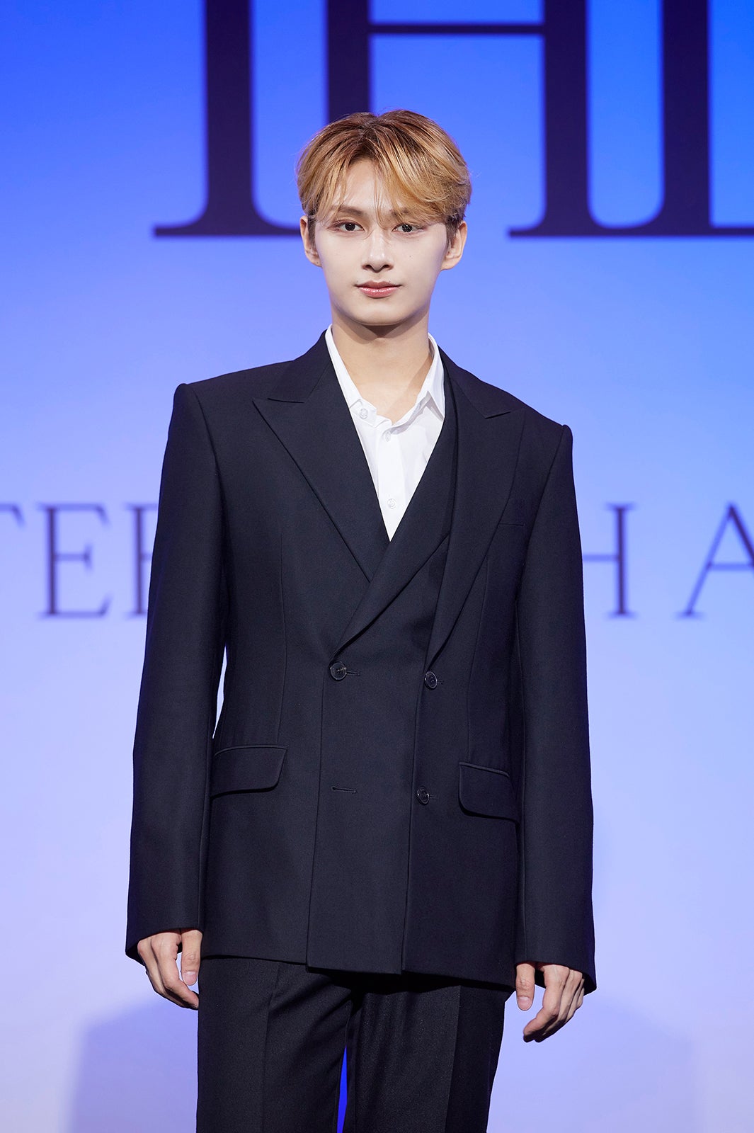 JUN （C）PLEDIS Entertainment