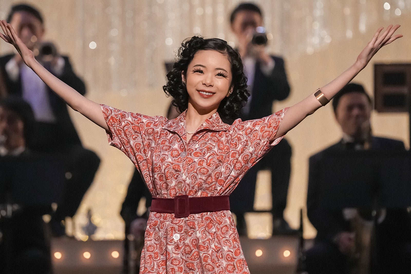 ＜ブギウギ 第108話あらすじ＞スズ子、アメリカ行き決意「お見送りショー」に訪れた人物とは