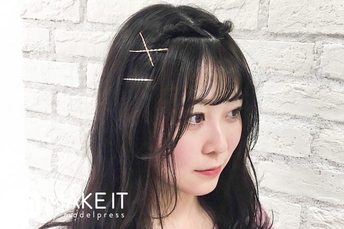 簡単 前髪アレンジまとめ 上手な流し方 時短テク 伸ばしかけバングも可愛く モデルプレス 簡単 前髪アレンジまとめ 上手な流し方 時短テク 伸ばしかけバングも可愛く モデルプレス