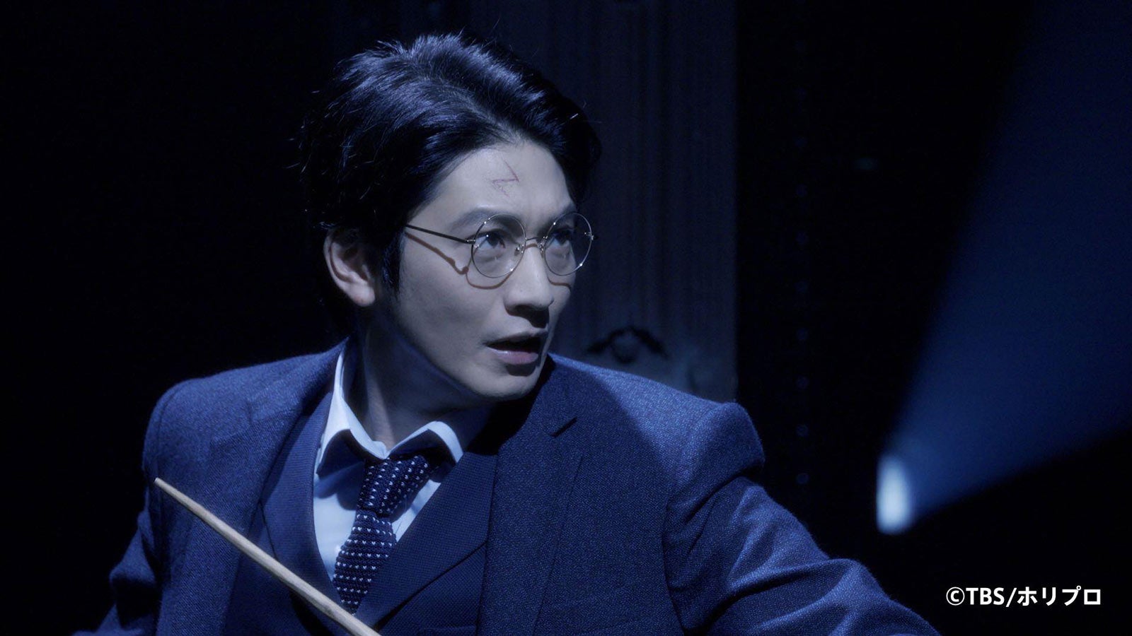 向井理／舞台「ハリー・ポッターと呪いの子」より（提供写真）