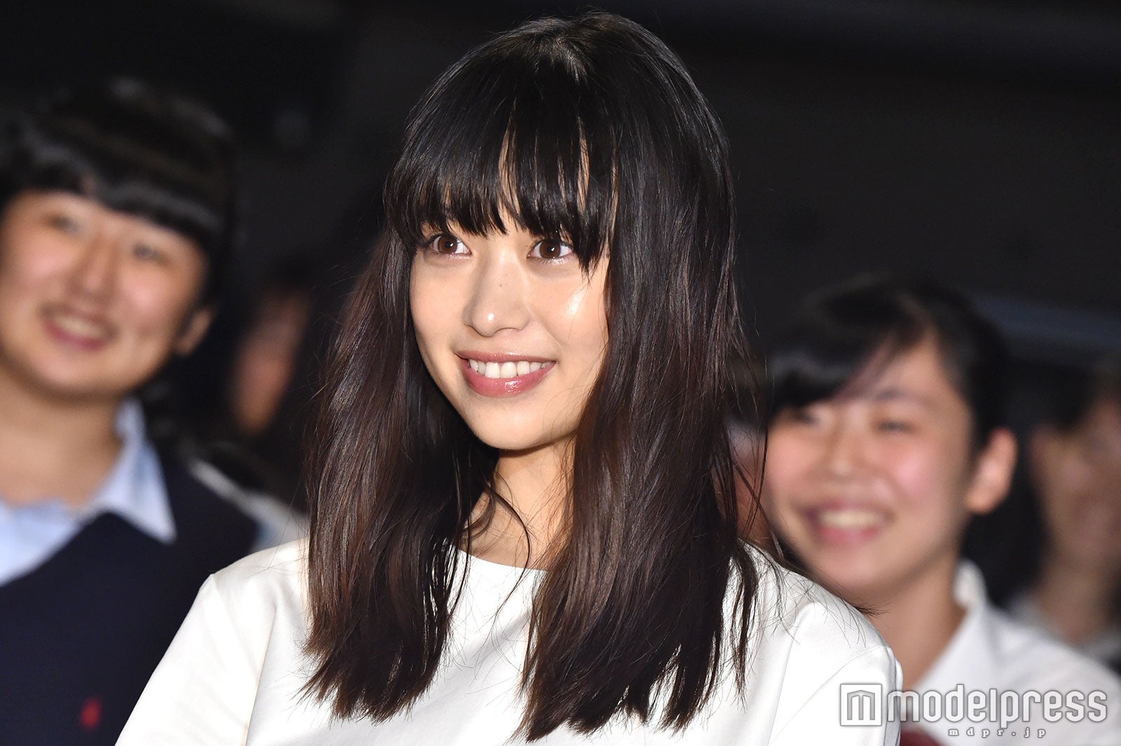 森川葵、女子高生の恋愛相談に“反則技”教授　サプライズ登場に黄色い声＜恋と嘘＞