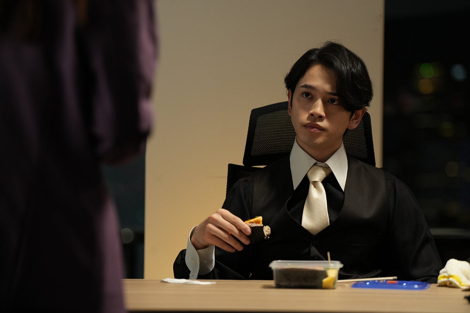 鈴木康介「セレブ男子は手に負えません」最終話より（C）ABC・DLE