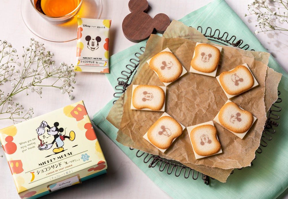 ミッキーマウス／ショコラサンド「見ぃつけたっ」12枚入 1,080円、24枚入2,160円（C）Disney