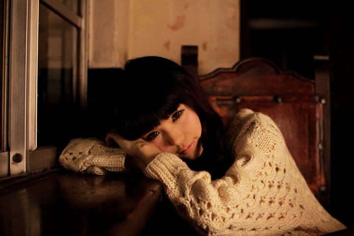 益若つばさ、歌手活動第2弾を発表　ふんわりキュートなジャケ写も公開