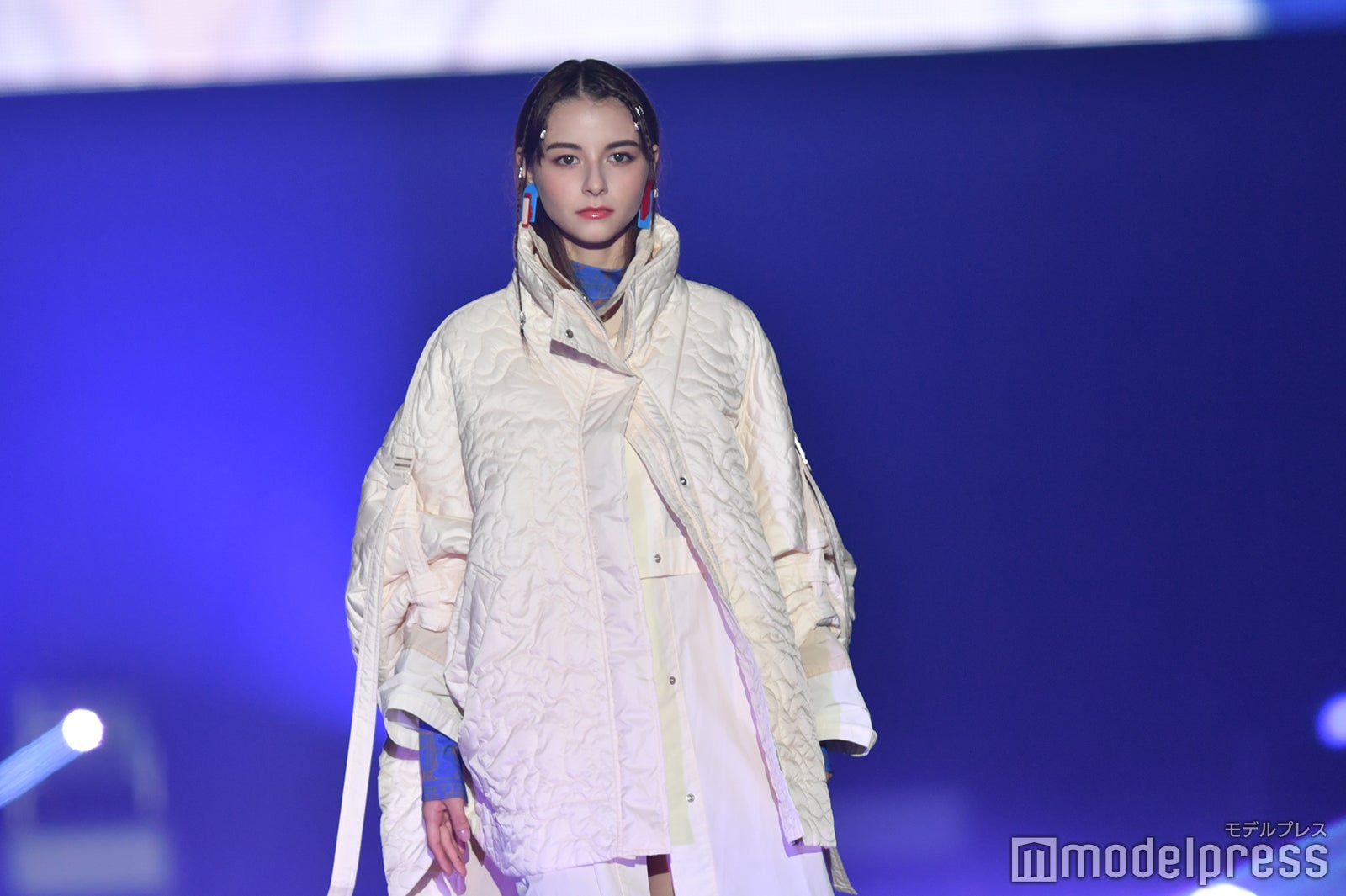 （C）モデルプレス