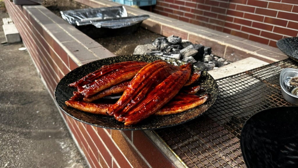 【大阪】贅沢すぎる……♡ 炭火で仕上げる“ウナギの食べ放題”が二色浜公園で開催中！