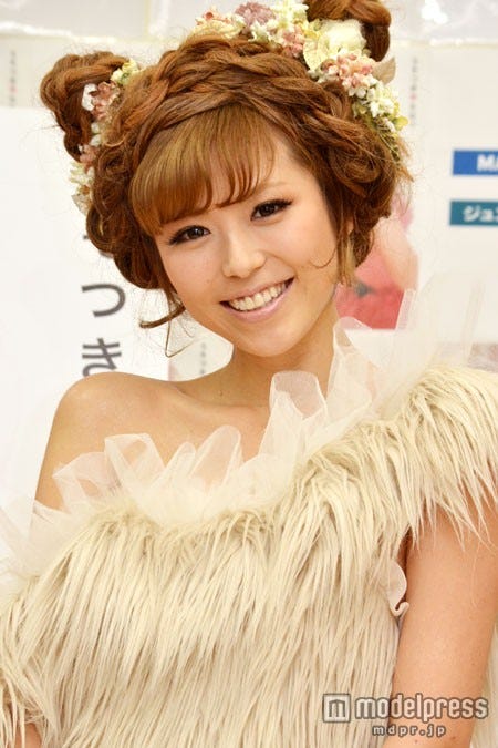 若槻千夏 自身のブランドから退任 Wcとの関係がゼロに 今後について語る モデルプレス 若槻千夏 自身のブランドから退任 Wcとの関係がゼロに 今後について語る モデルプレス