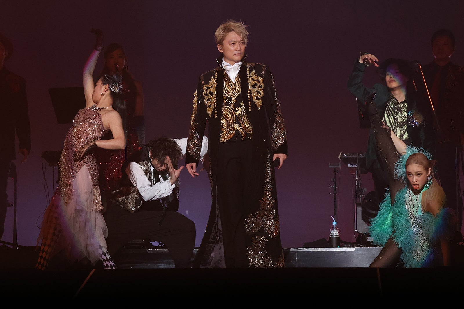 香取慎吾「Black Rabbit」ライブ写真（提供写真）