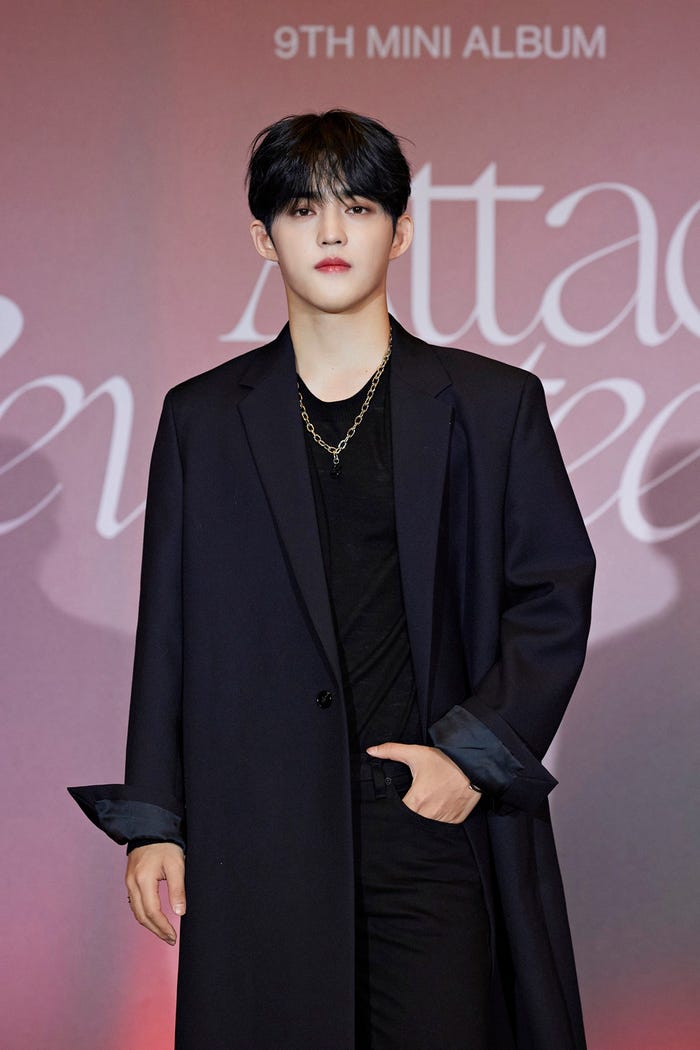 エスクプス (C)PLEDIS ENTERTAINMENT