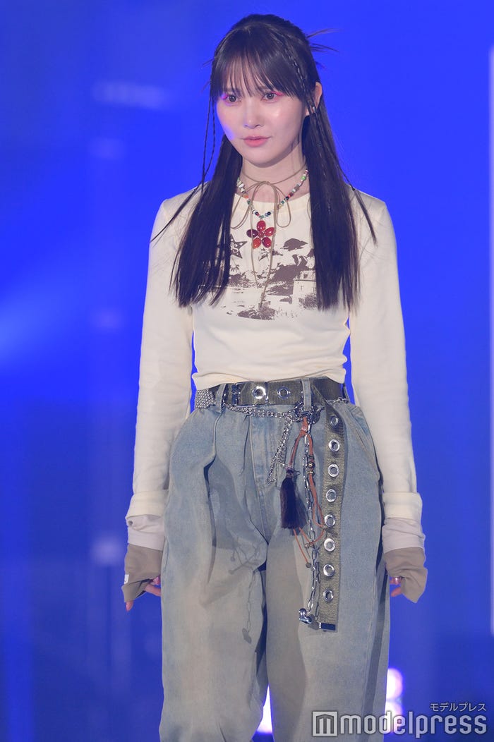 加藤史帆(C)モデルプレス