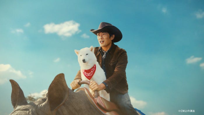 反町隆史/ソフトバンク新テレビCM「スマホデビュー祭」篇(提供写真)