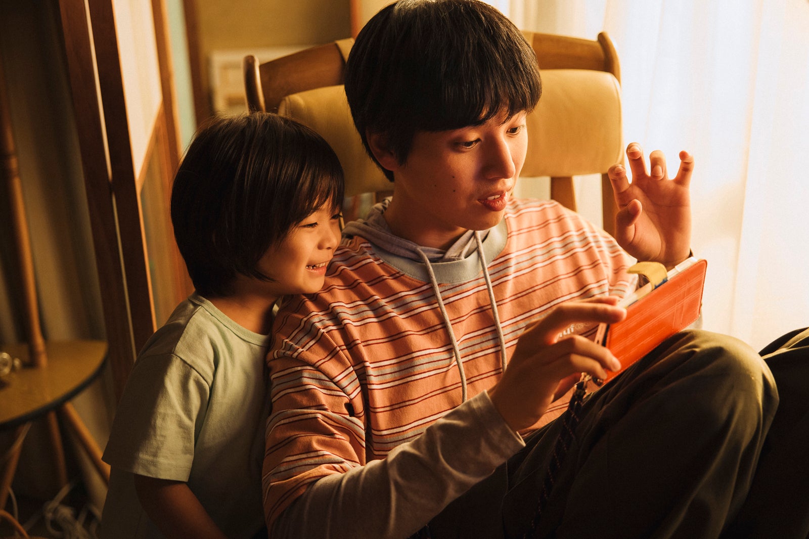 佐藤大空、坂東龍汰「ライオンの隠れ家」第4話（C）TBS