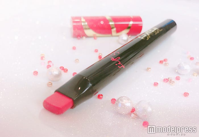 【エクセル】「リップスーツ」“LS01 ラブマイセルフ”(C)モデルプレス